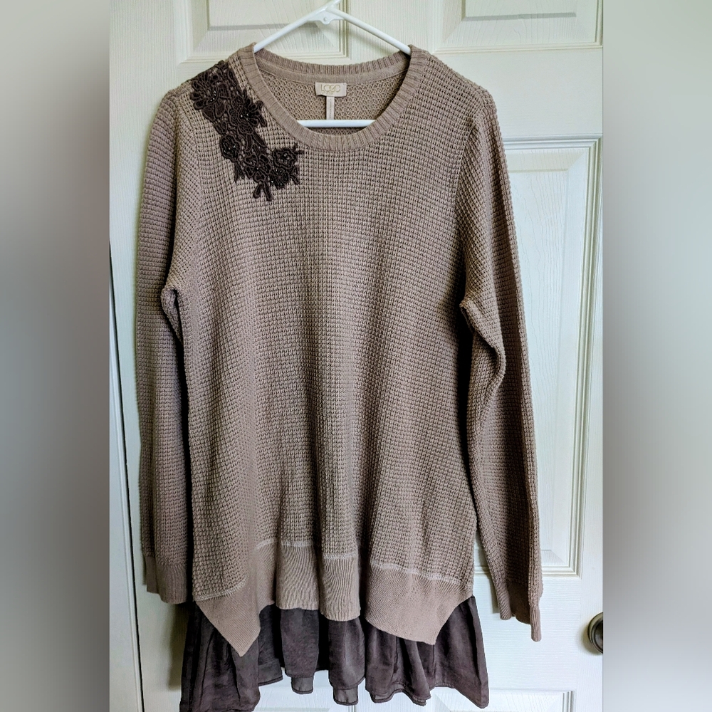LOGO Beige Sweater with Floral Detail